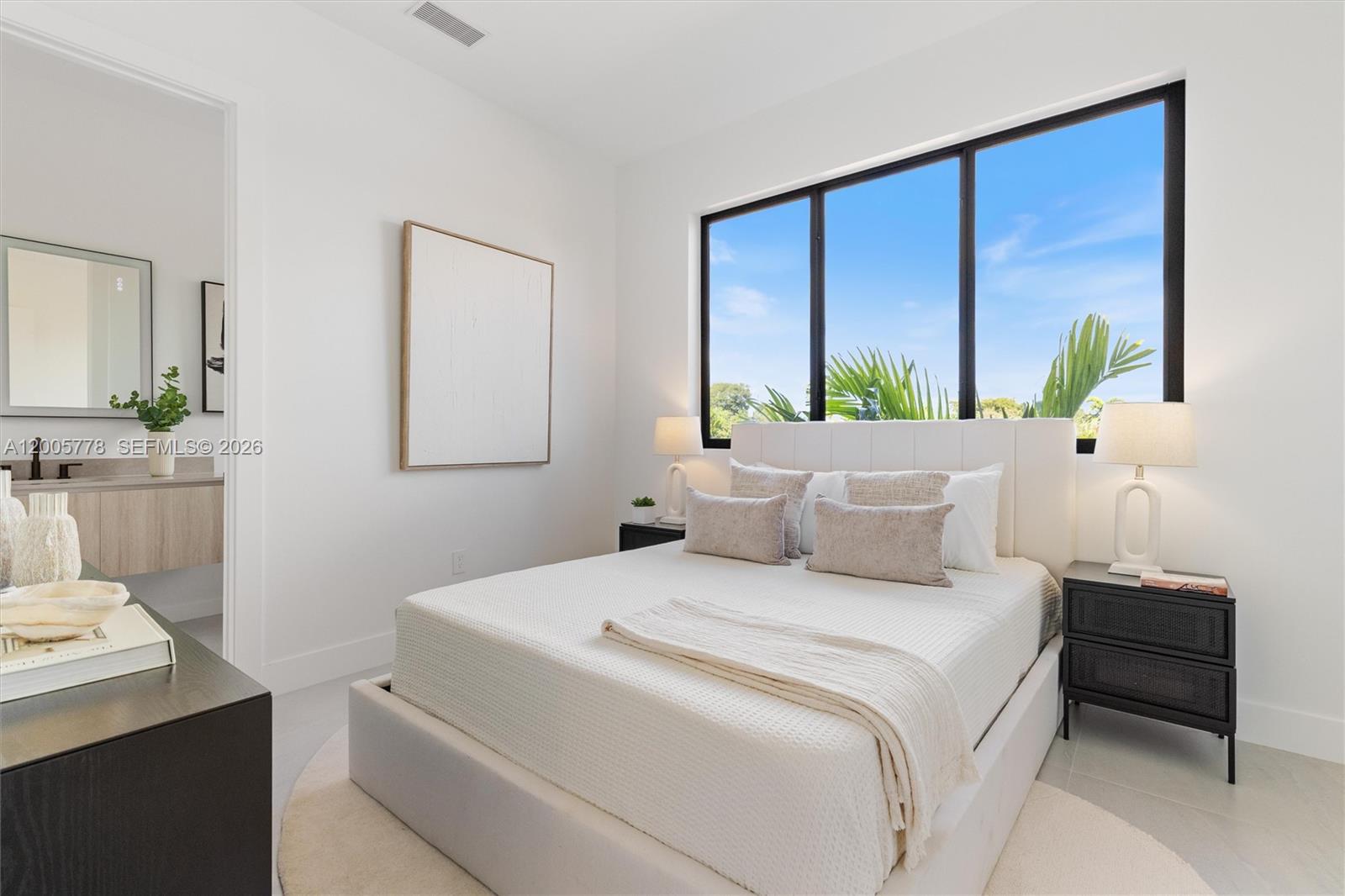 2787 SW 34th Ave Miami, FL 33133