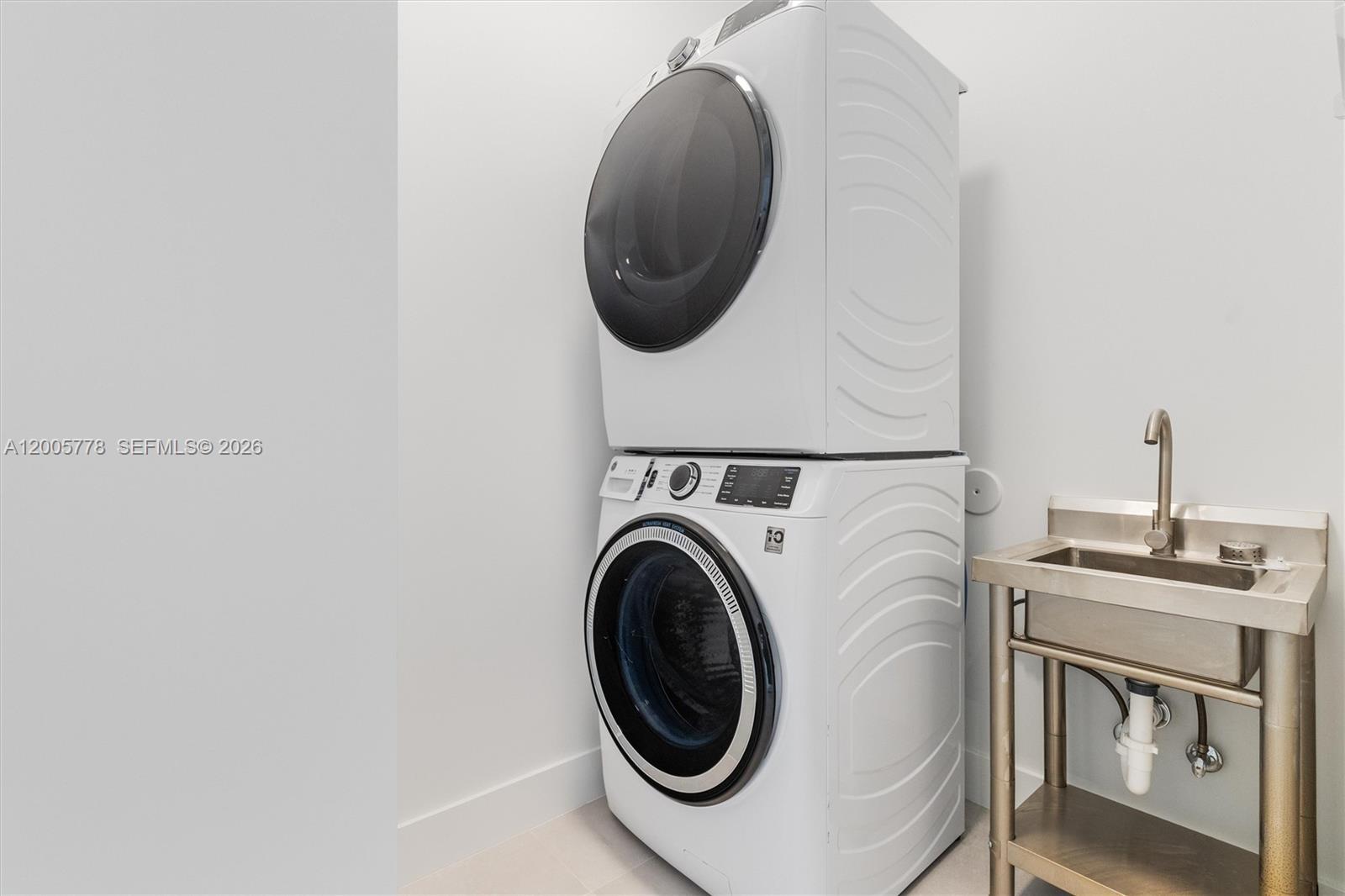 2787 SW 34th Ave Miami, FL 33133