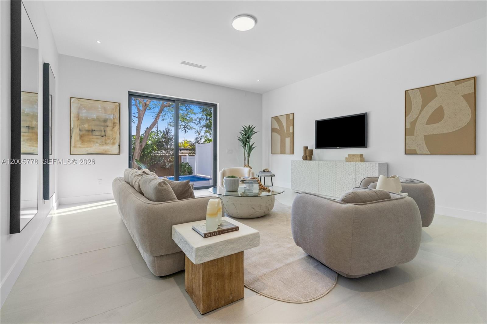 2787 SW 34th Ave Miami, FL 33133