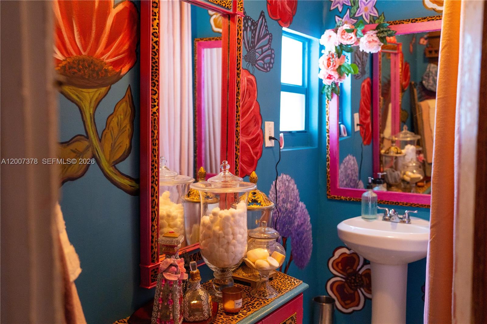 145 NW 31st St Miami, FL 33127