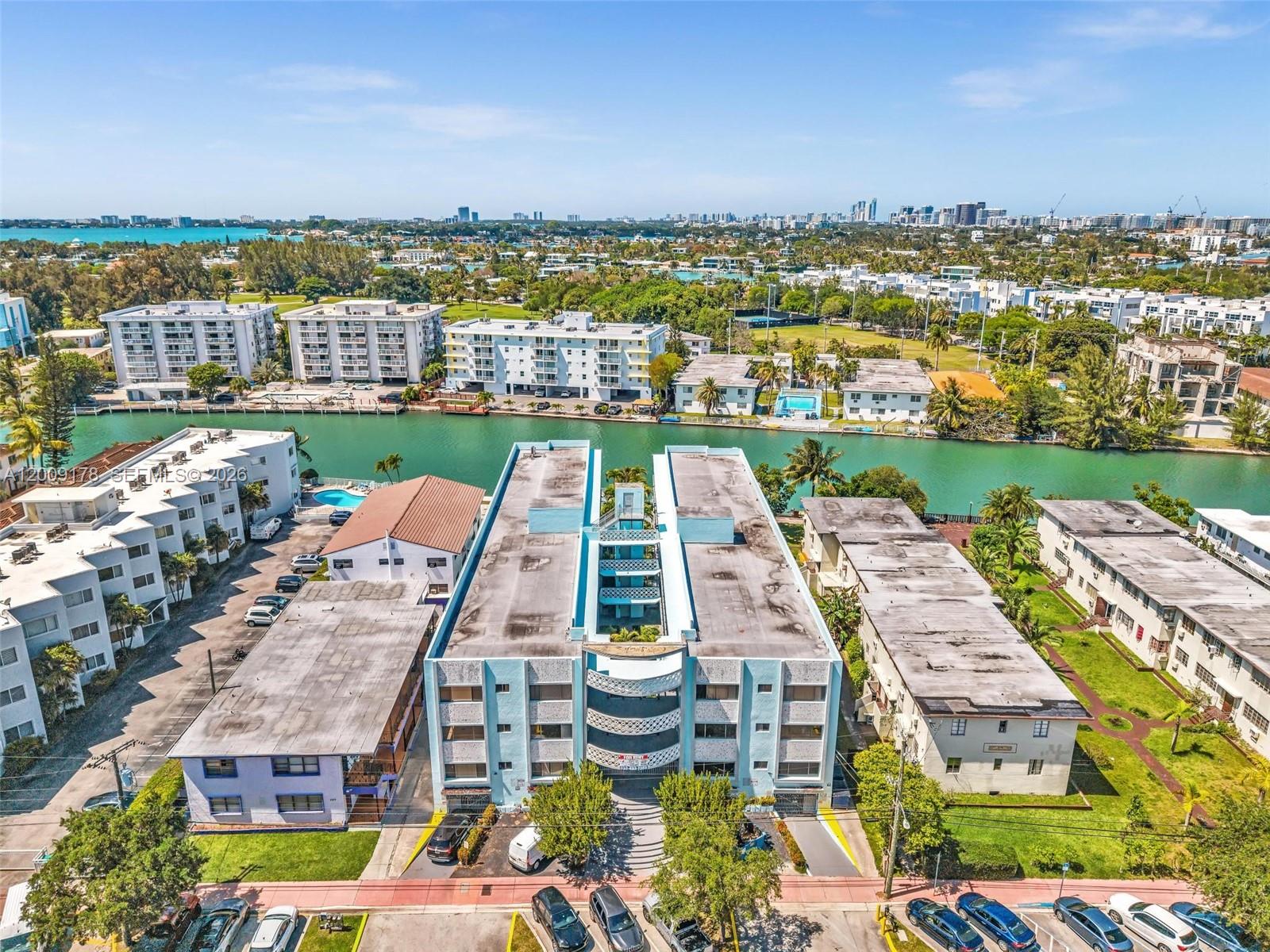 1165 Marseille Dr #20