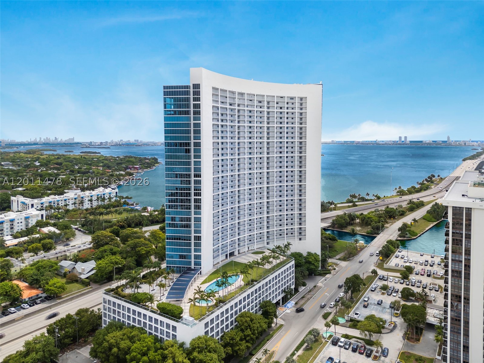 image Blue on the Bay34