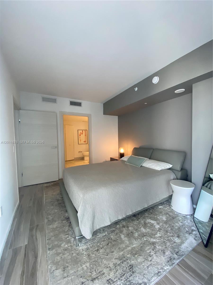 801 S Miami Ave #2306 Miami, FL 33130