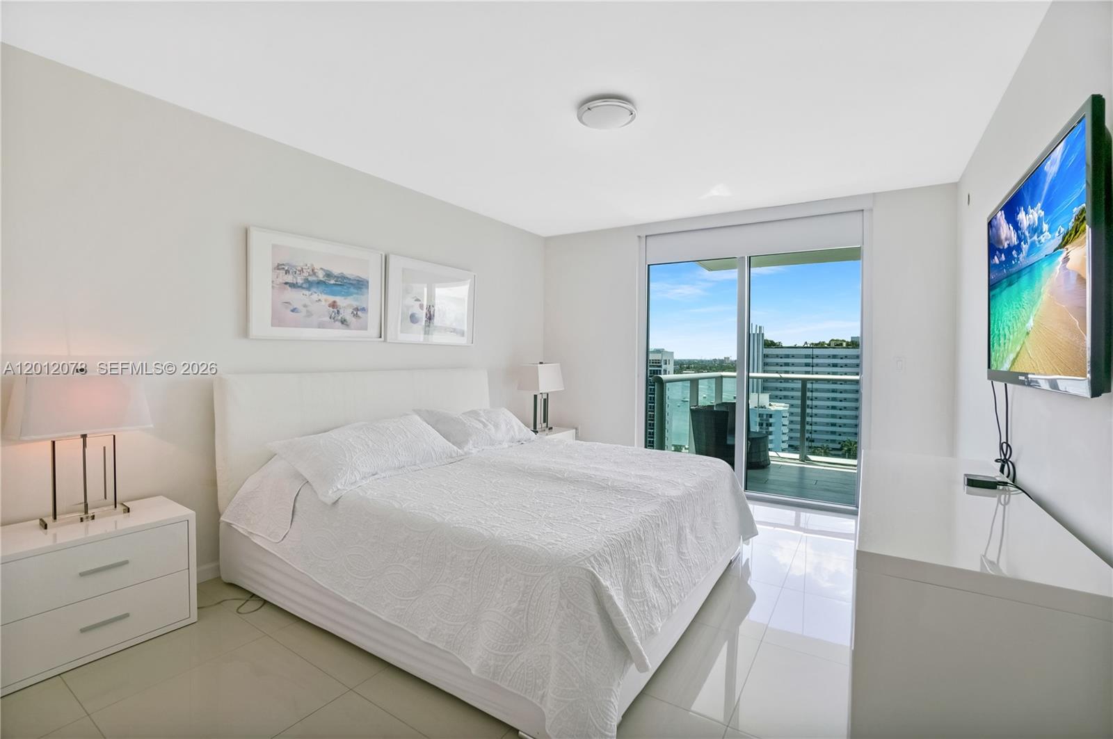 image Eloquence on the Bay21