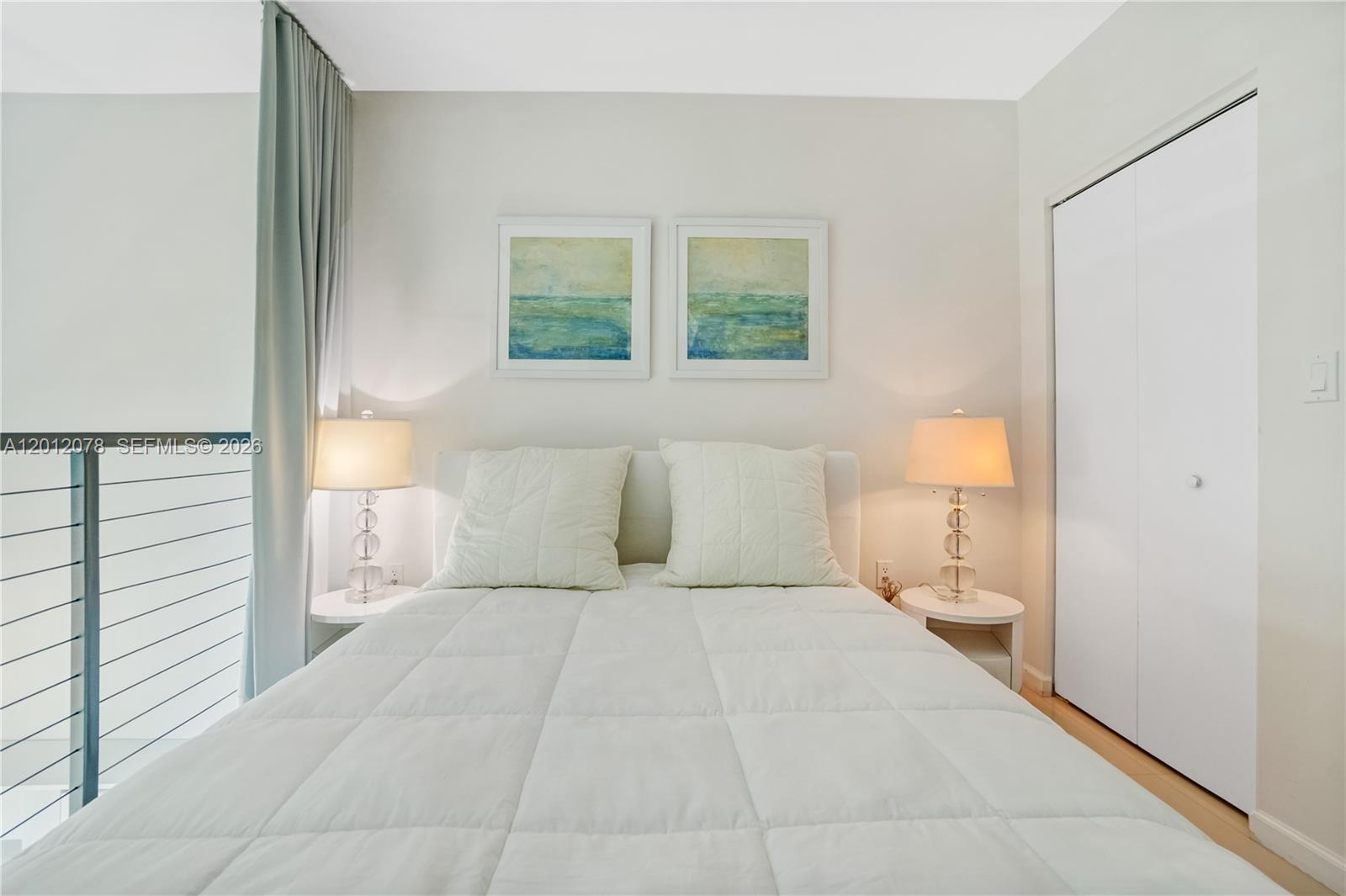 image Eloquence on the Bay30