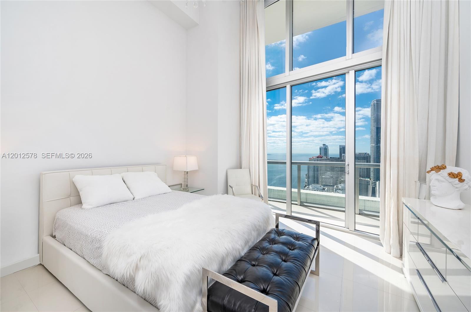 495 Brickell Ave #4103 Miami, FL 33131