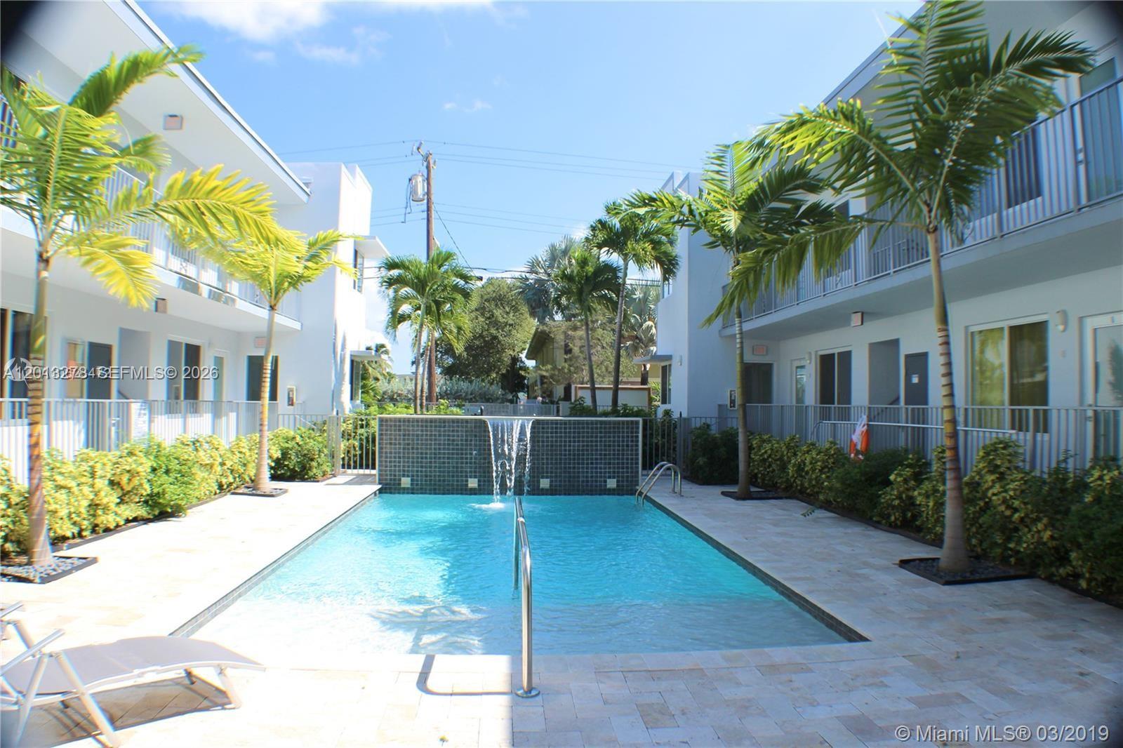 315 S Shore Dr #5