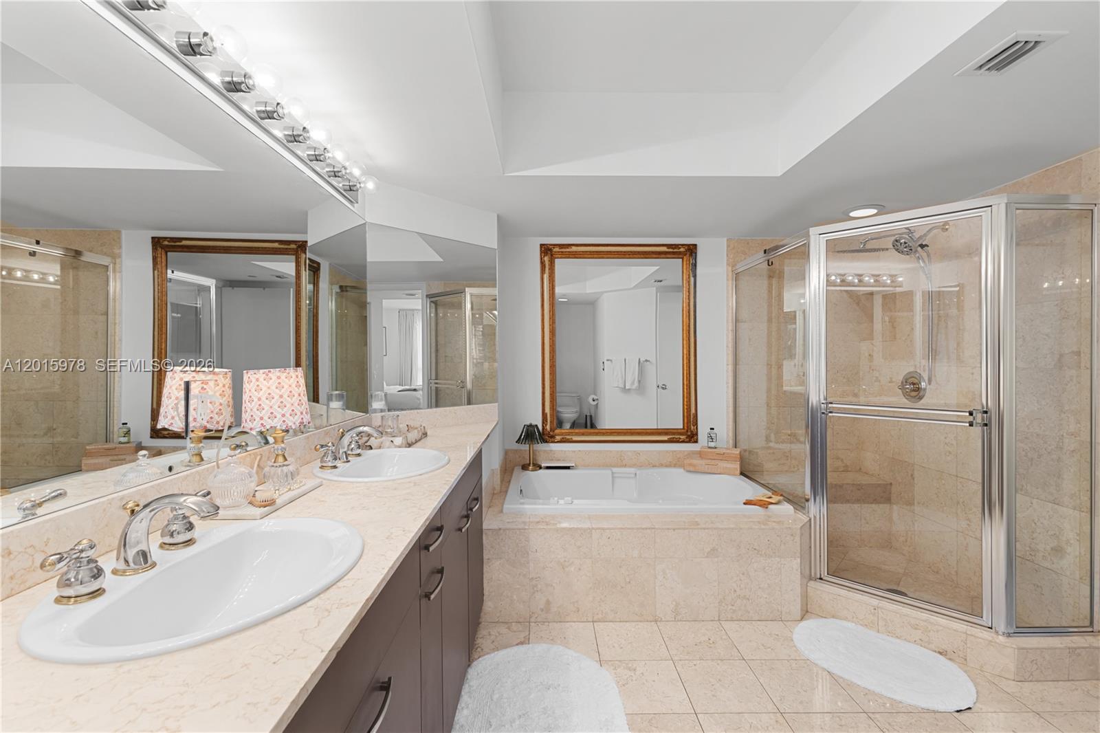 21055 Yacht Clb Dr #1707 Aventura, FL 33180