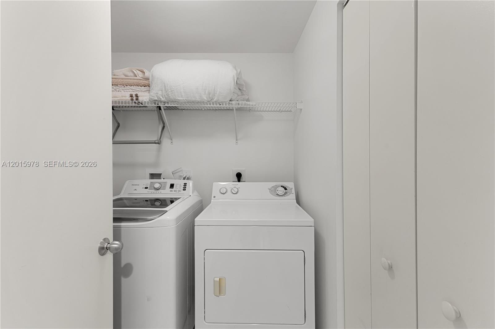 21055 Yacht Clb Dr #1707 Aventura, FL 33180