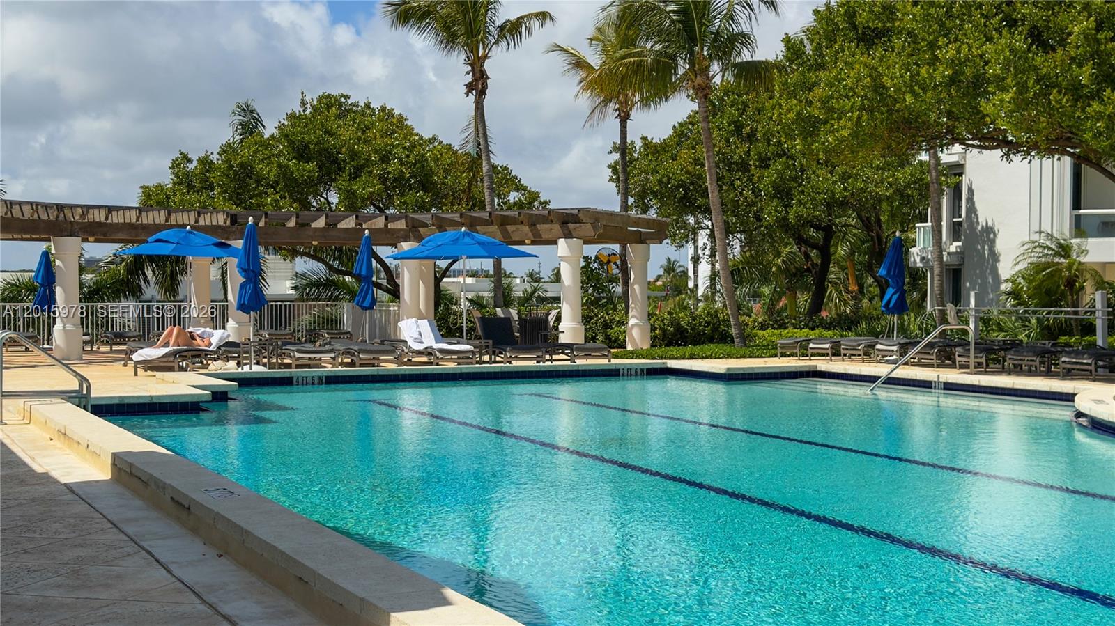 21055 Yacht Clb Dr #1707 Aventura, FL 33180