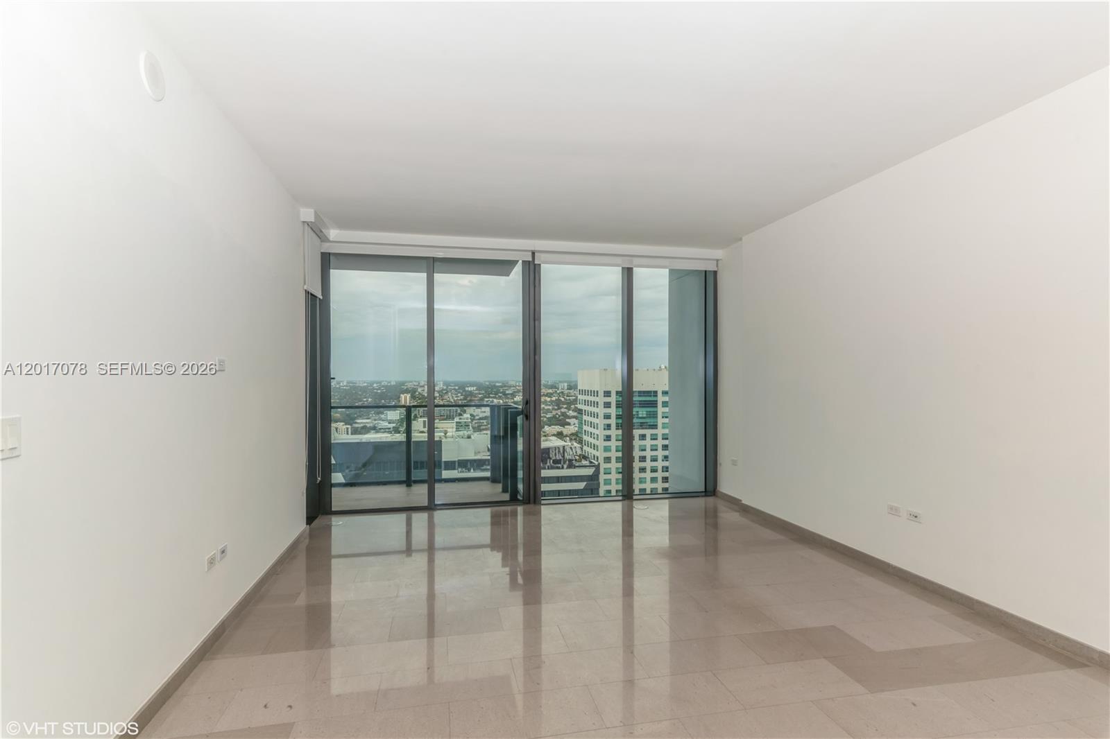 image Rise Brickell City Centre3