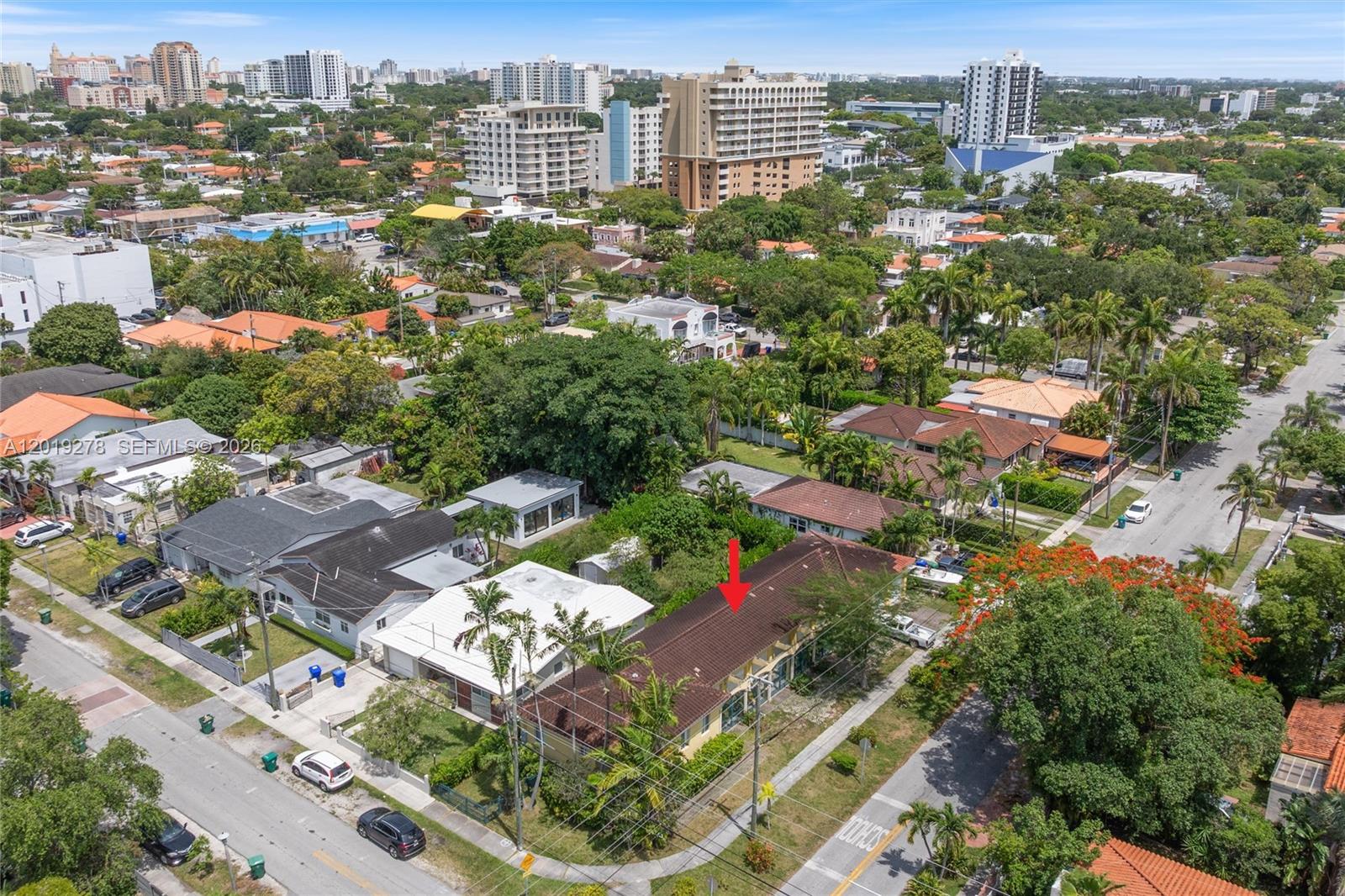 2542 SW 25th Ave Miami, FL 33133