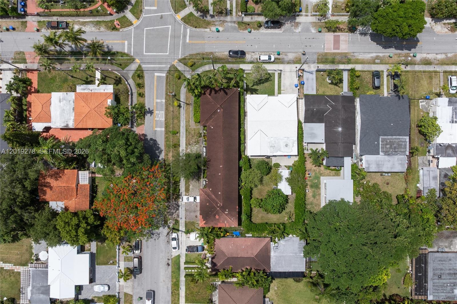 2542 SW 25th Ave Miami, FL 33133