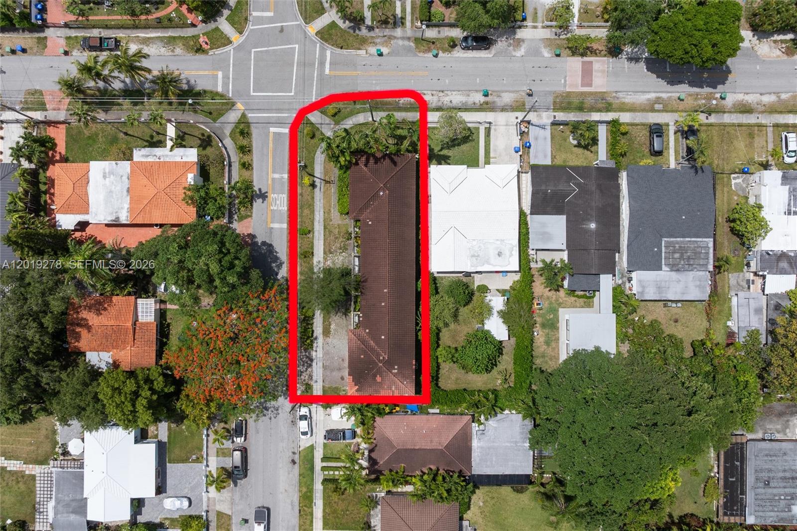 2542 SW 25th Ave Miami, FL 33133