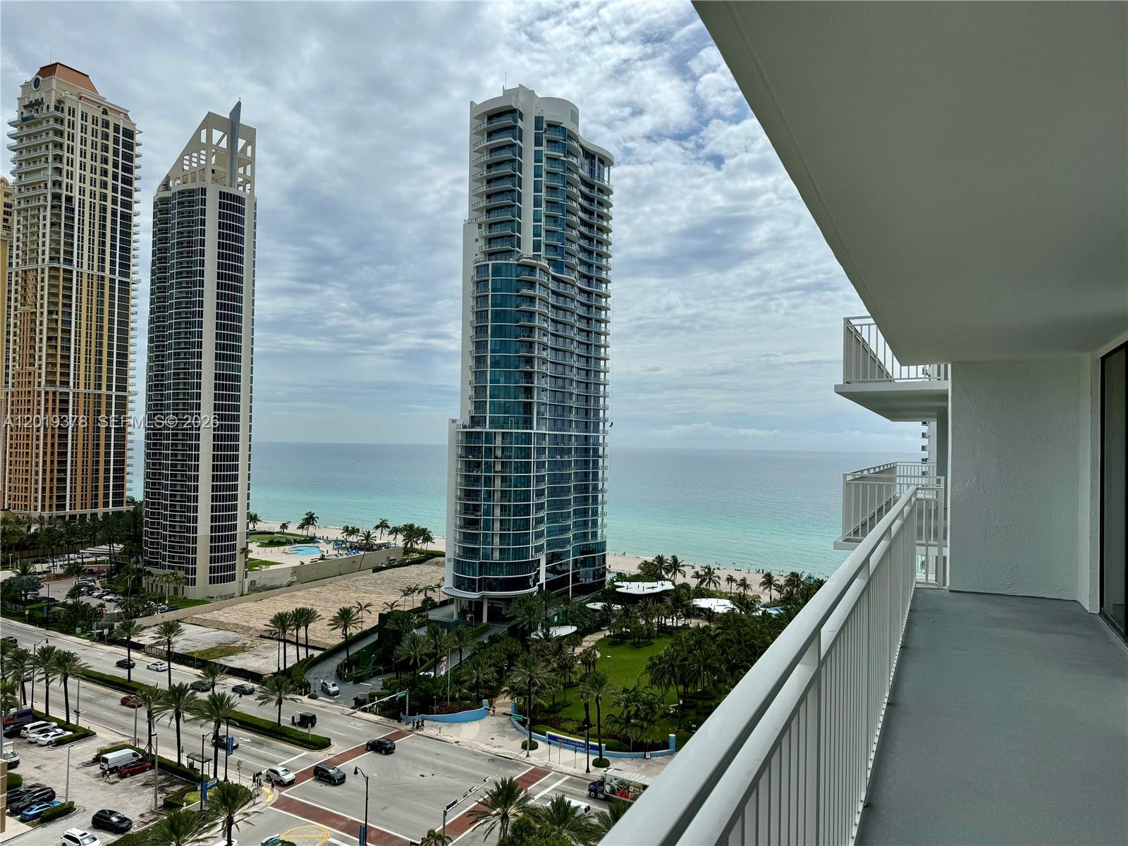 image Winston Towers 60026
