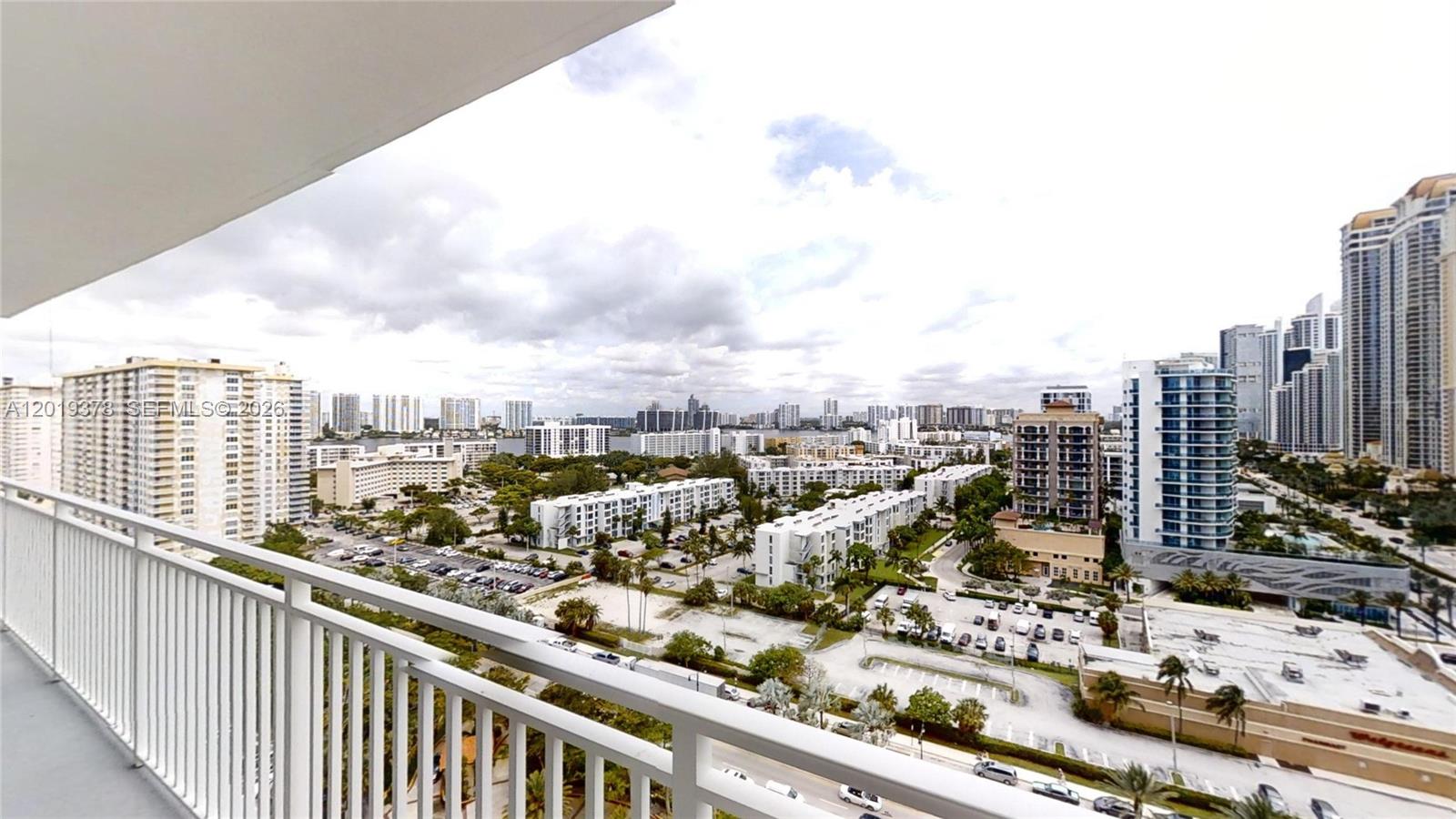 image Winston Towers 60029