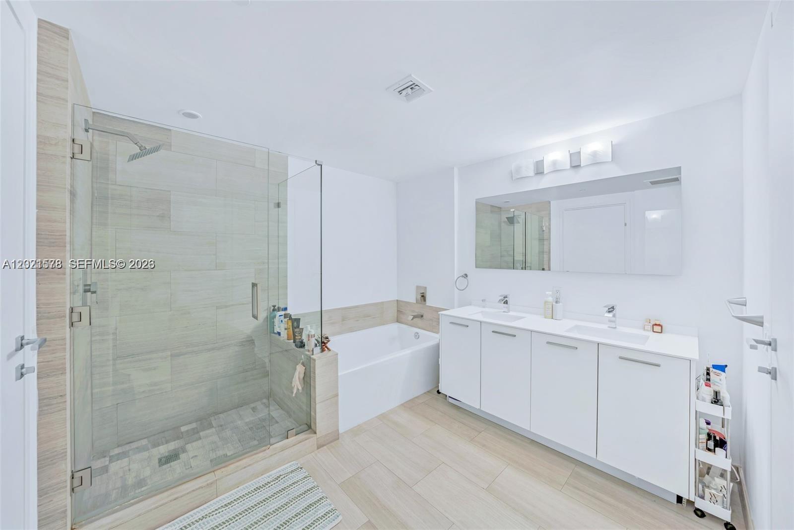 image Brickell House10