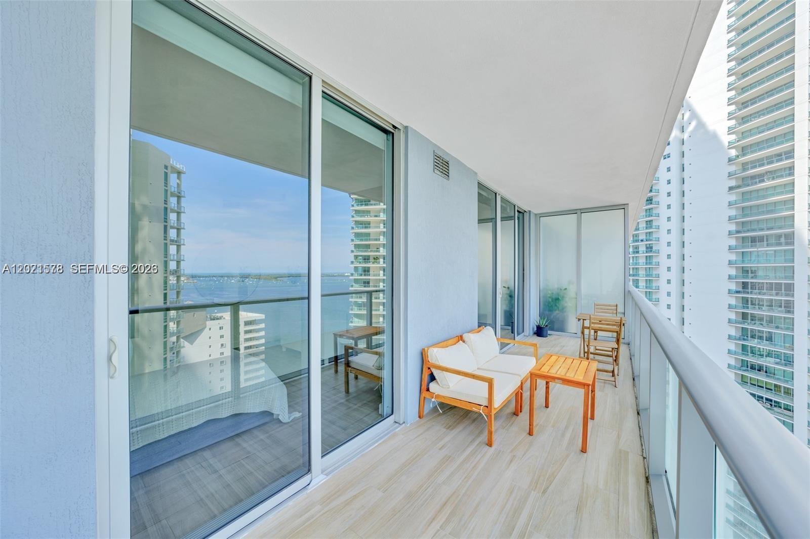 image Brickell House12
