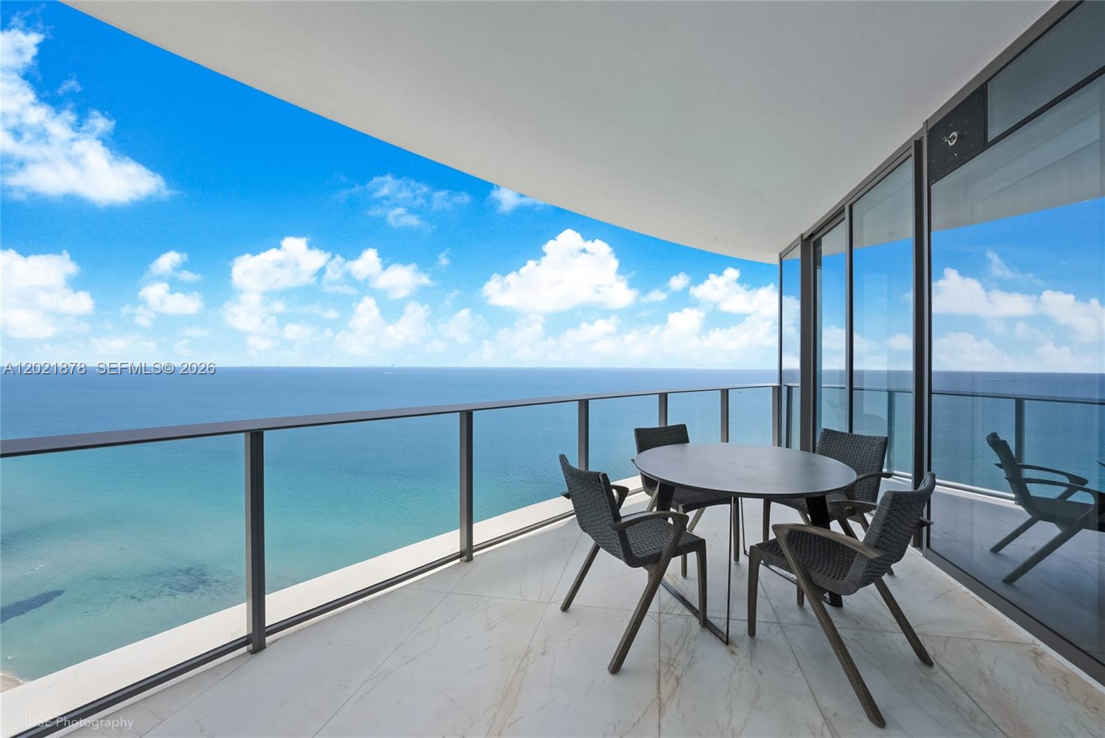 15701 Collins Ave #3001 Sunny Isles Beach, FL 33160