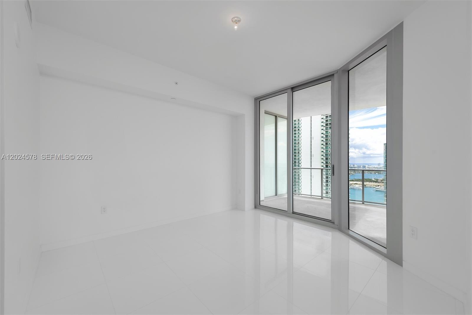 image Paramount Miami Worldcenter6