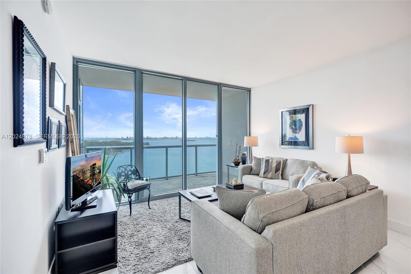 601 NE 36th St #1508 Miami, FL 33137