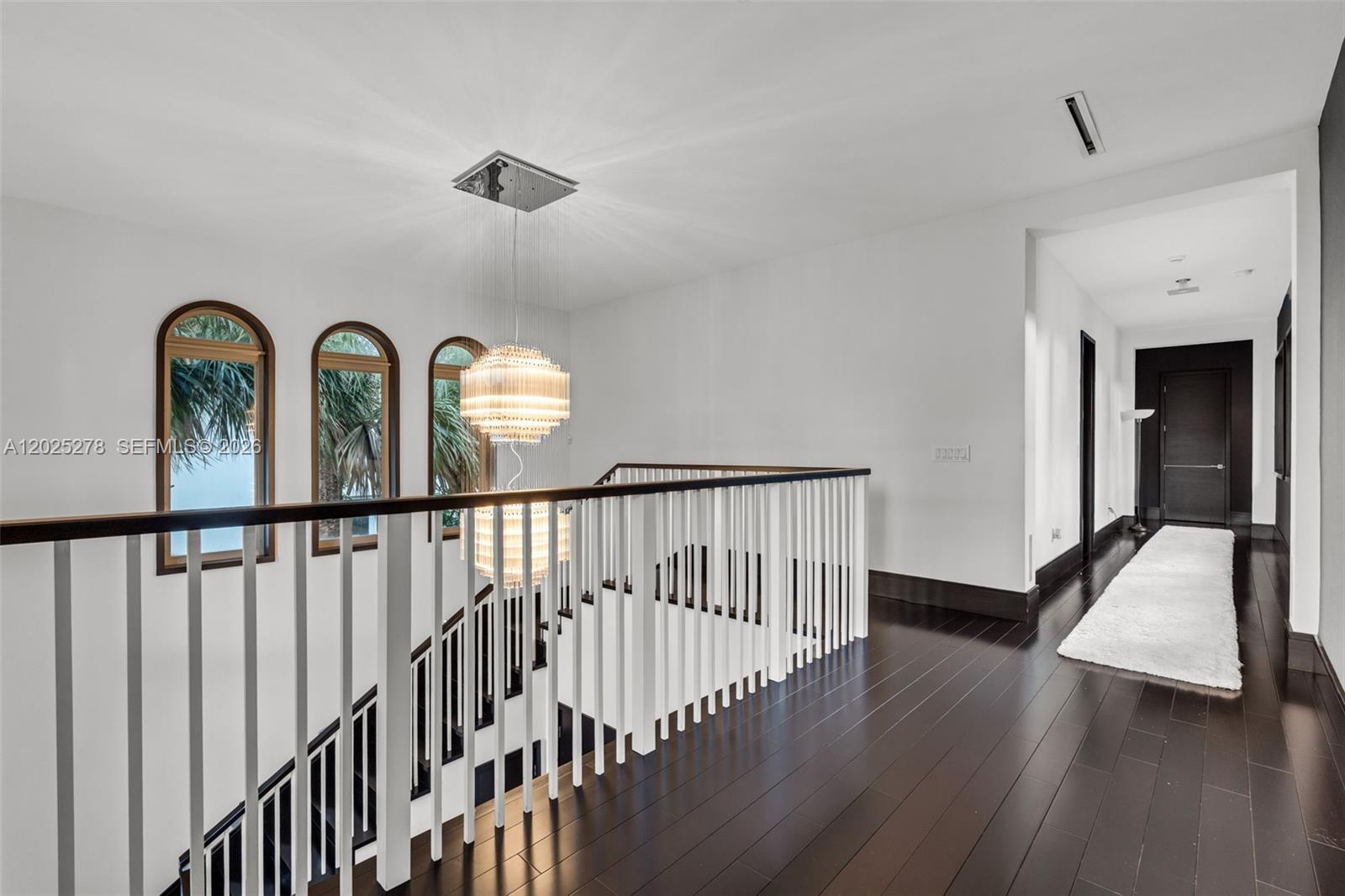 760 S Mashta Dr Key Biscayne, FL 33149