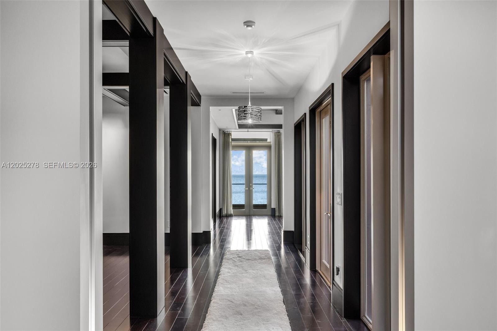 760 S Mashta Dr Key Biscayne, FL 33149