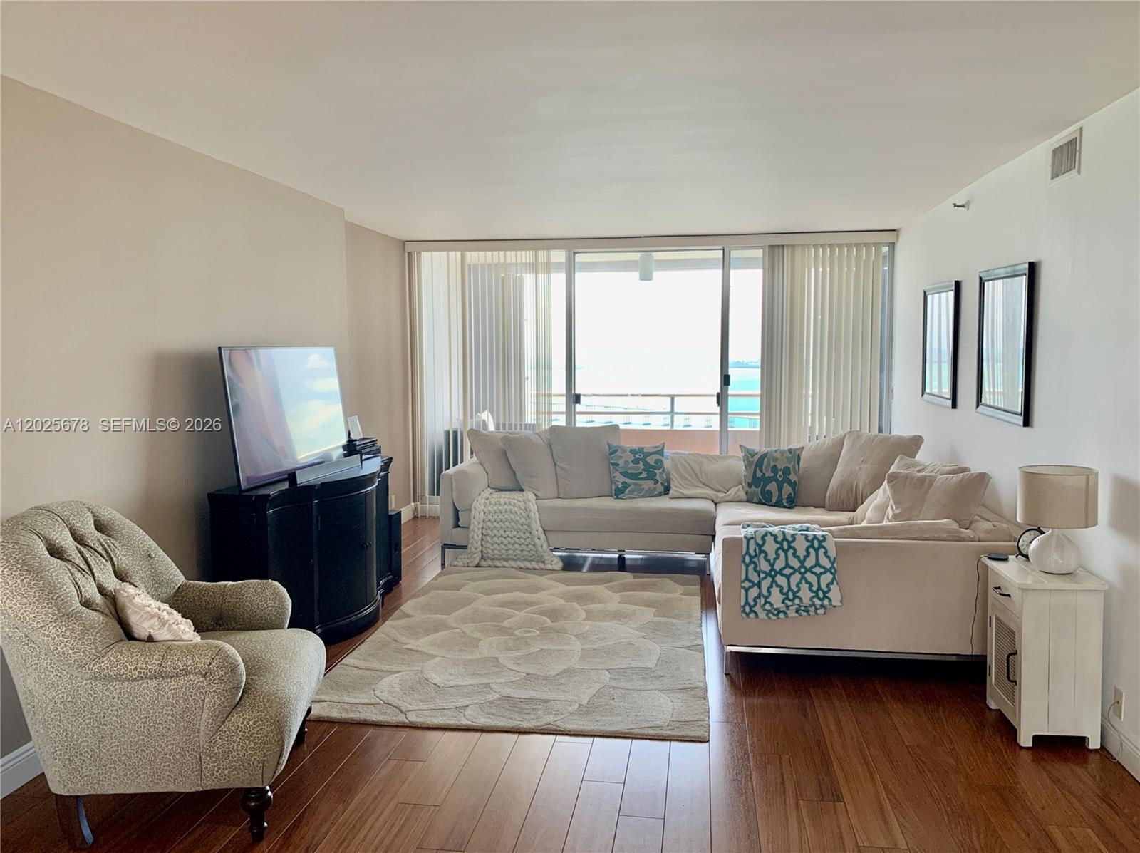 1541 Brickell Ave #B3804 Miami, FL 33129