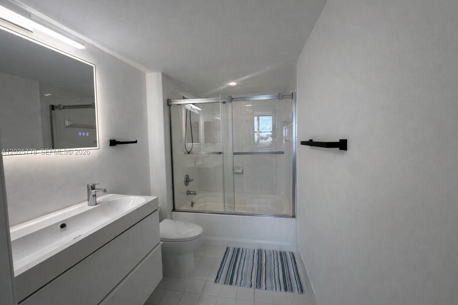 90 Alton Rd #1009 Miami Beach, FL 33139
