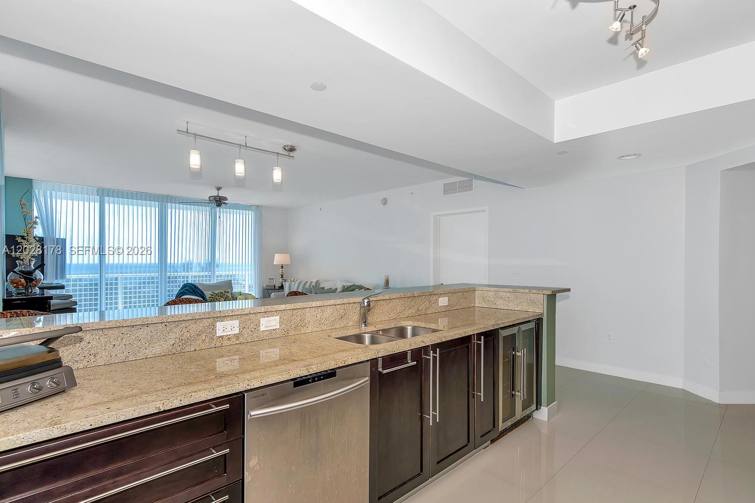 2821 N Ocean Blvd #703S Fort Lauderdale, FL 33308