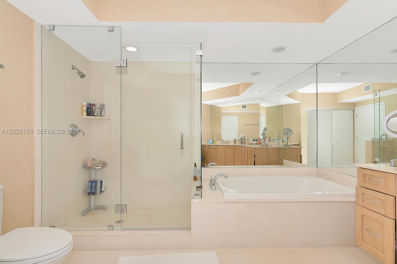 2821 N Ocean Blvd #703S Fort Lauderdale, FL 33308