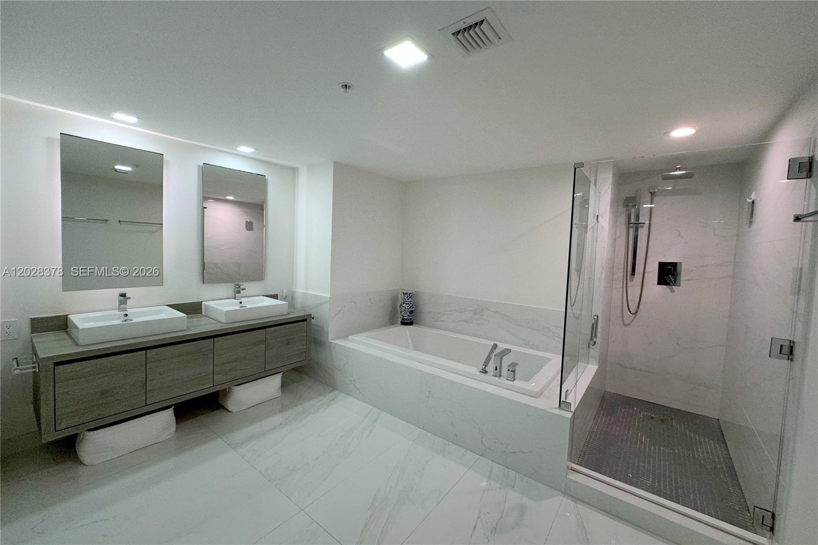 Undisclosed Address Sunny Isles Beach, FL 33160