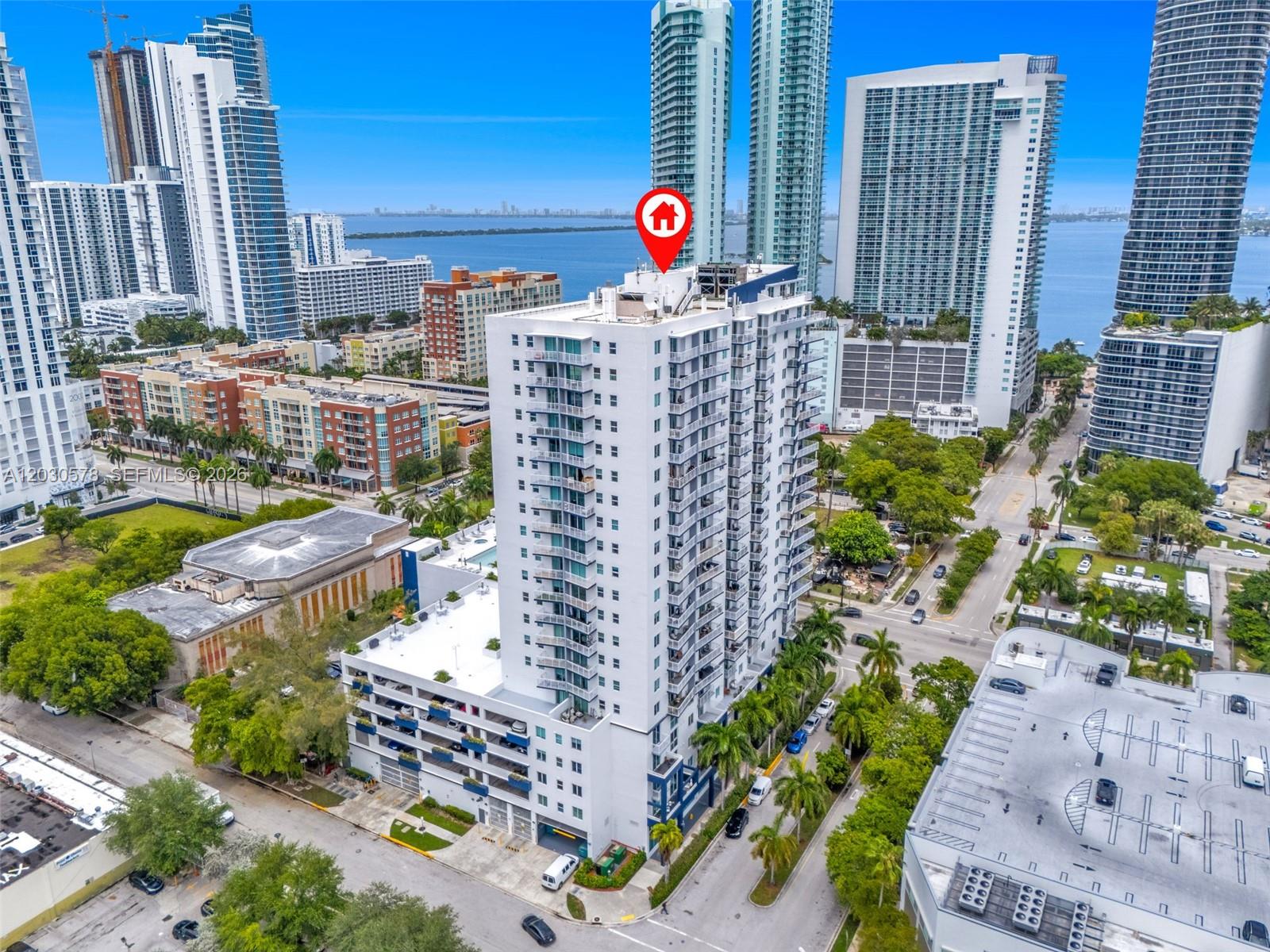 image 1800 Biscayne Plaza1