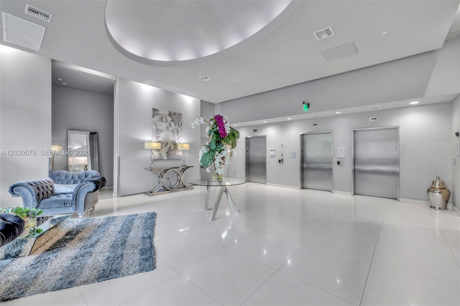 image 1800 Biscayne Plaza21