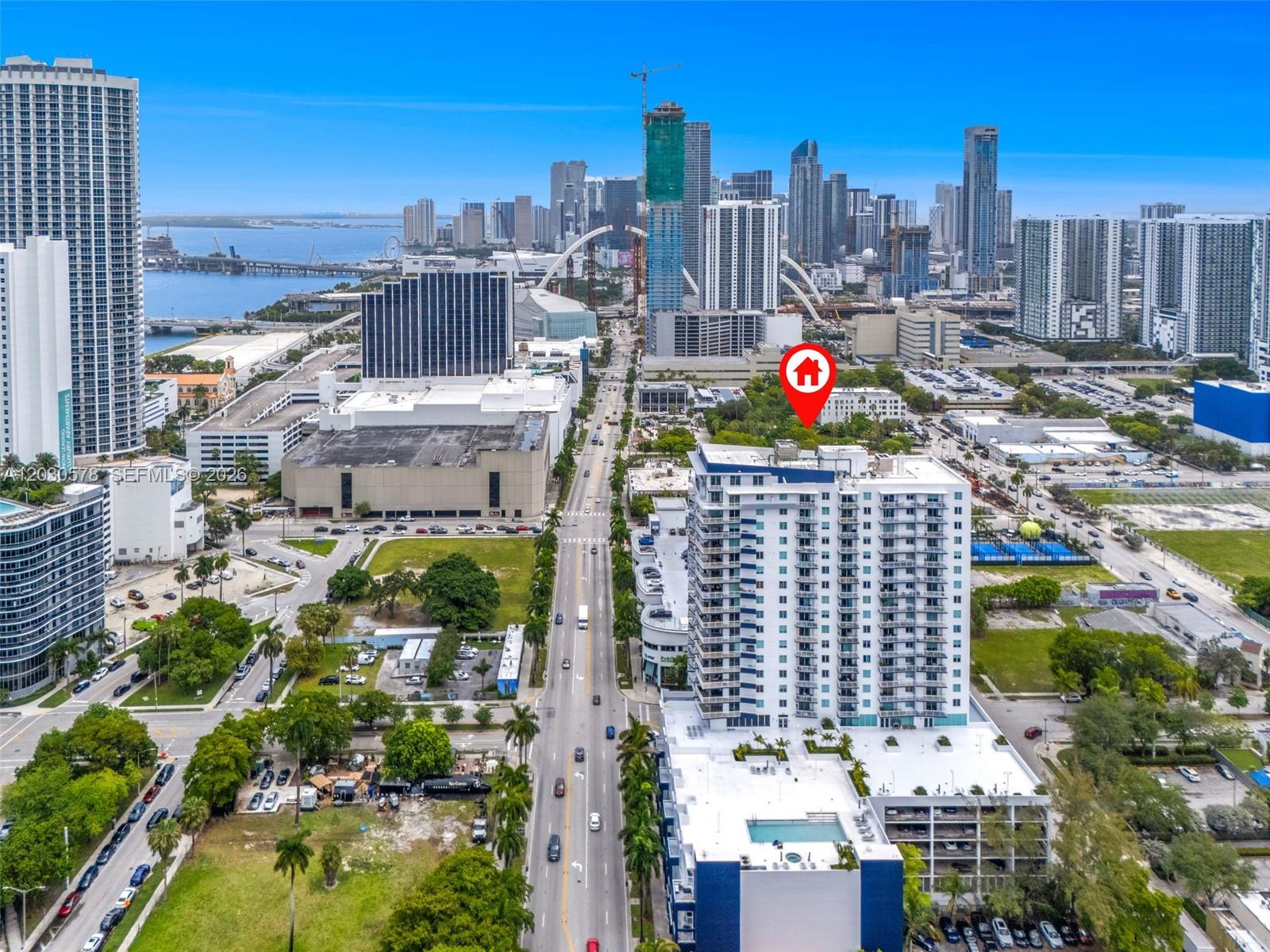 image 1800 Biscayne Plaza2