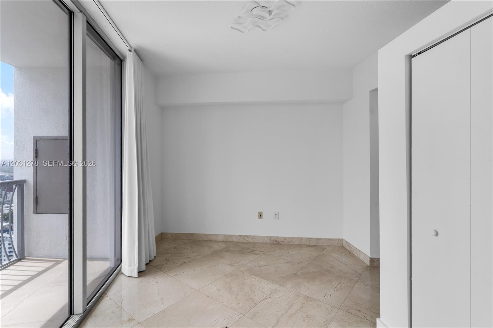 1750 N Bayshore Dr #4414 Miami, FL 33132