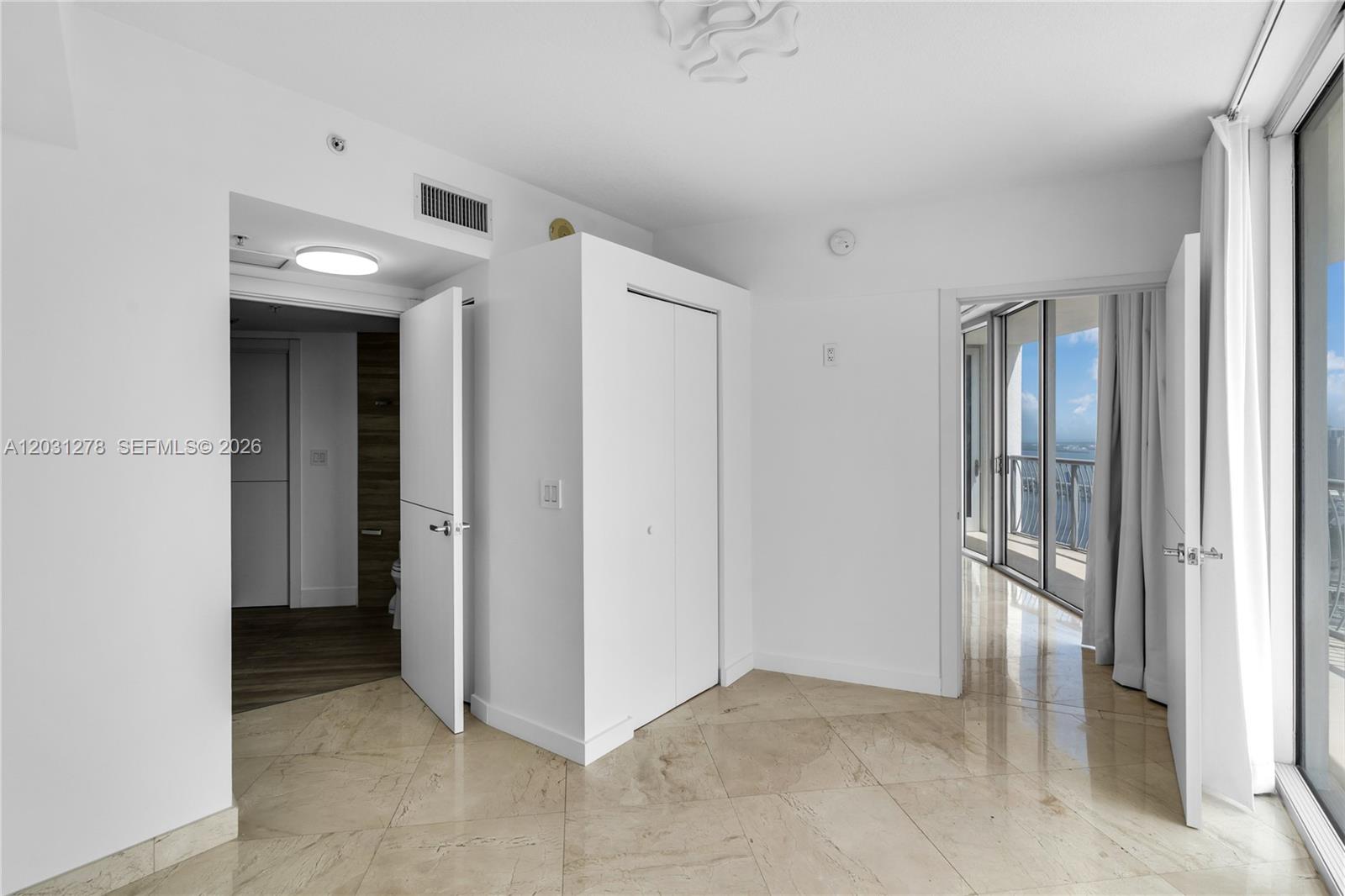 1750 N Bayshore Dr #4414 Miami, FL 33132