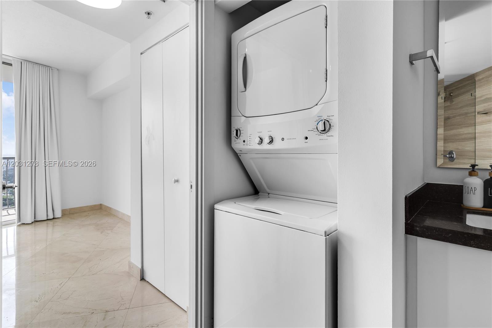 1750 N Bayshore Dr #4414 Miami, FL 33132
