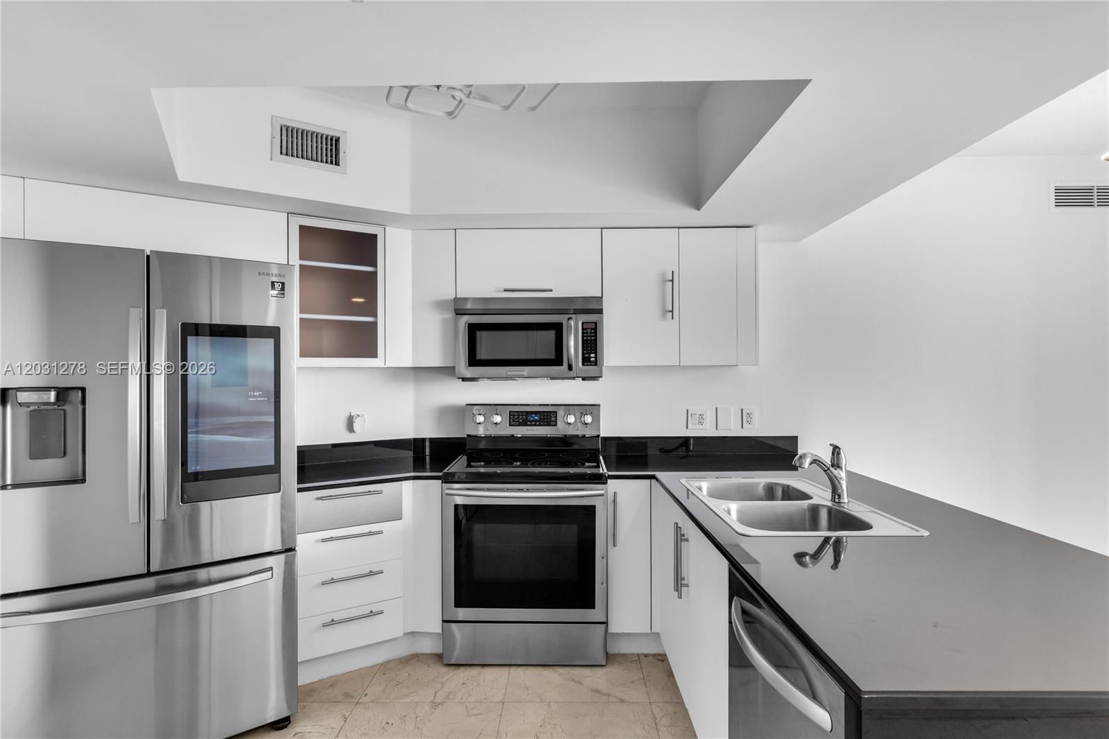 1750 N Bayshore Dr #4414 Miami, FL 33132