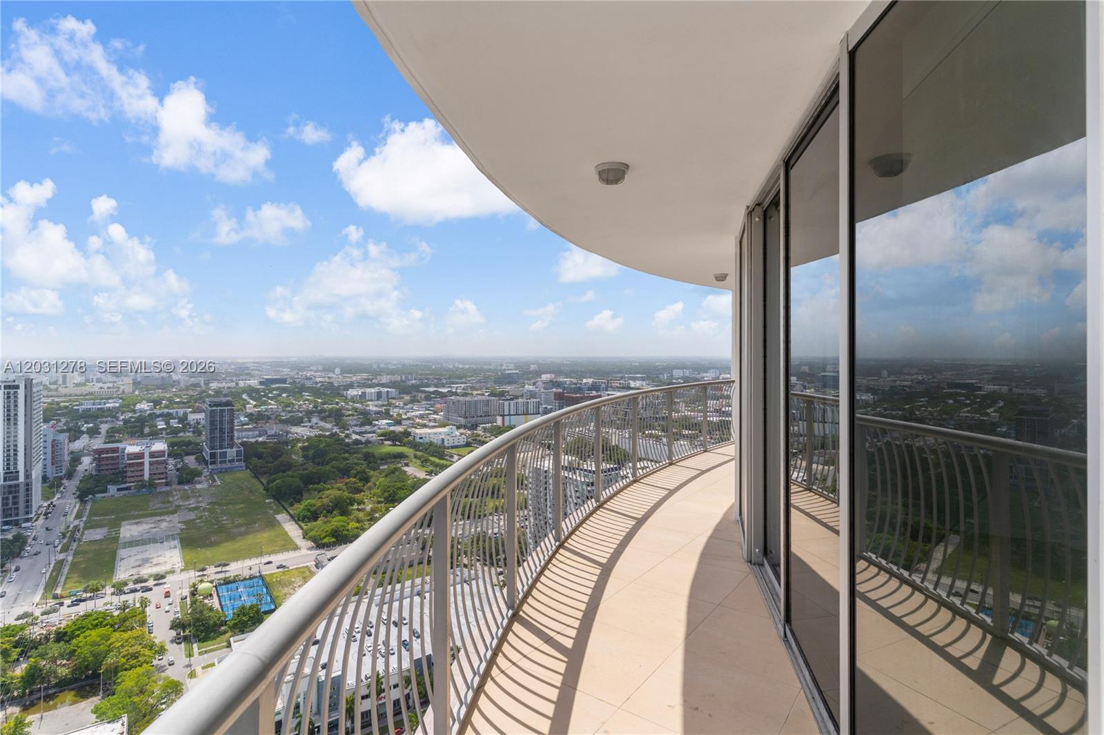 1750 N Bayshore Dr #4414 Miami, FL 33132
