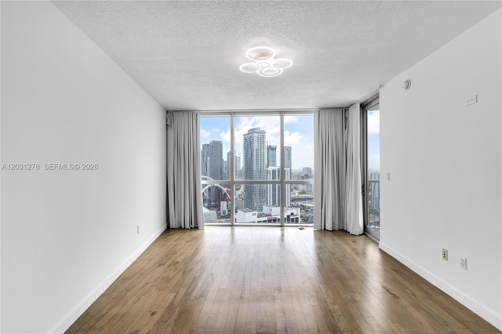 1750 N Bayshore Dr #4414 Miami, FL 33132