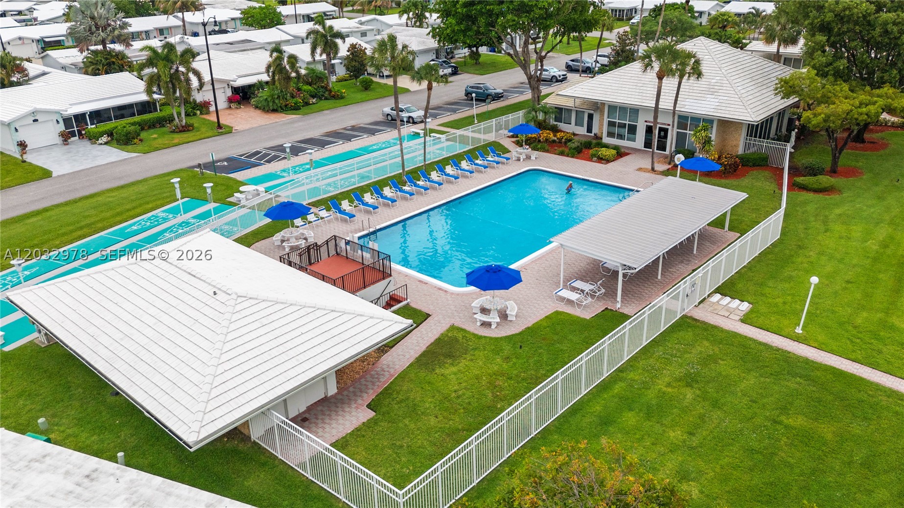 2930 NW 1st Dr Pompano Beach, FL 33064