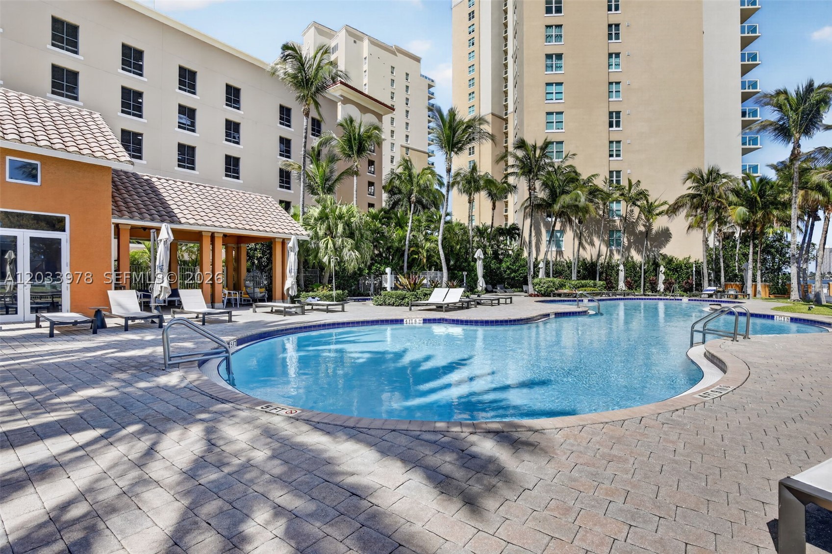 image Aventura Marina 144