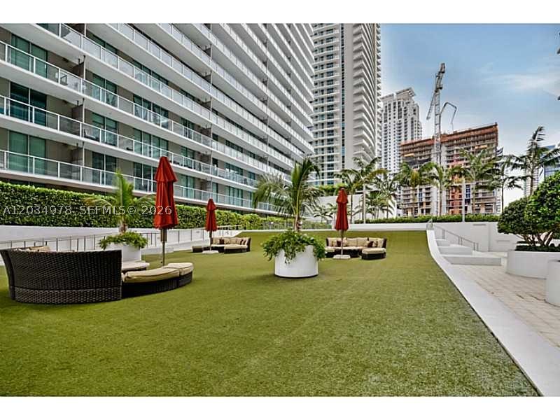 image Axis on Brickell South19