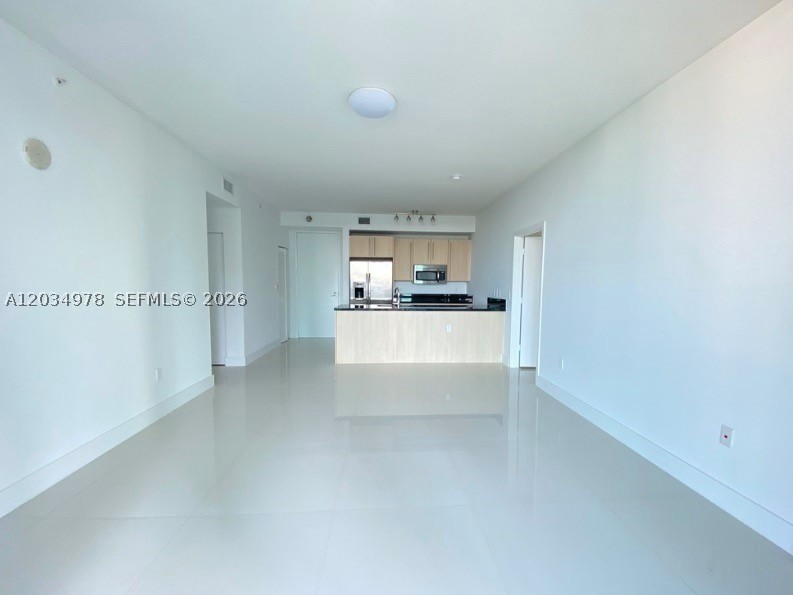 image Axis on Brickell South2