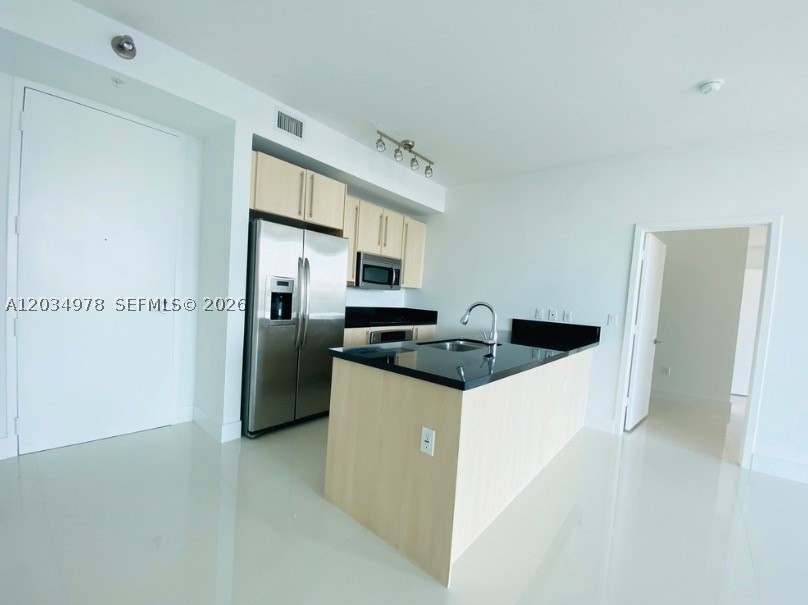 image Axis on Brickell South3
