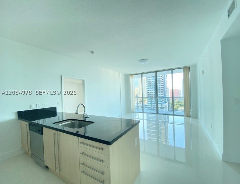image Axis on Brickell South4