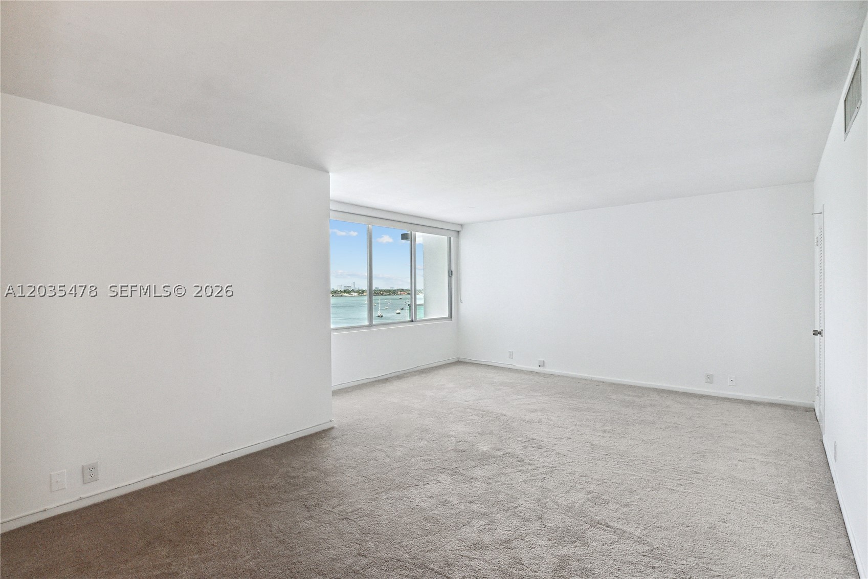 image Mirador 1000 (South Tower)2