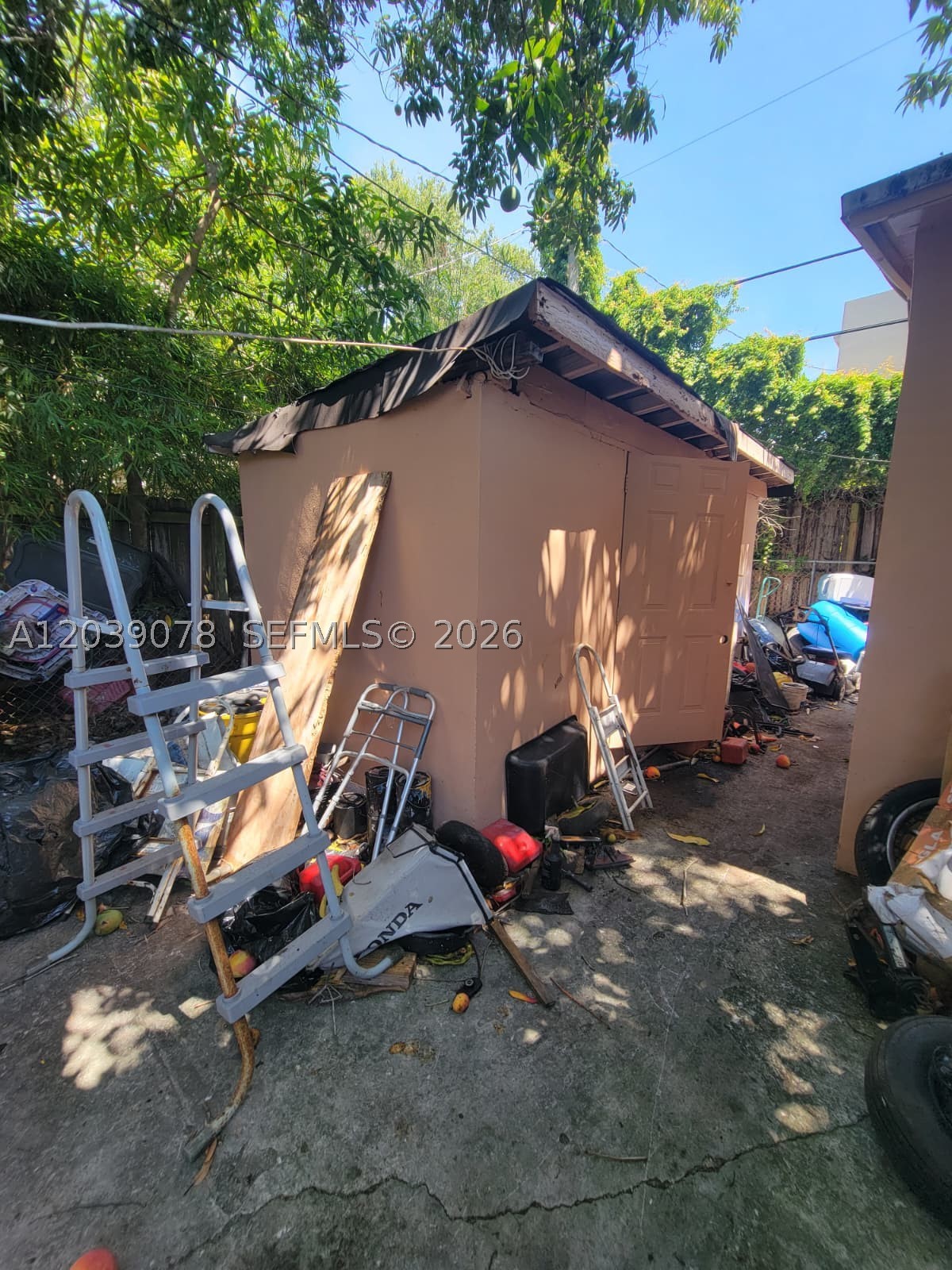 75 NE 49th St Miami, FL 33137