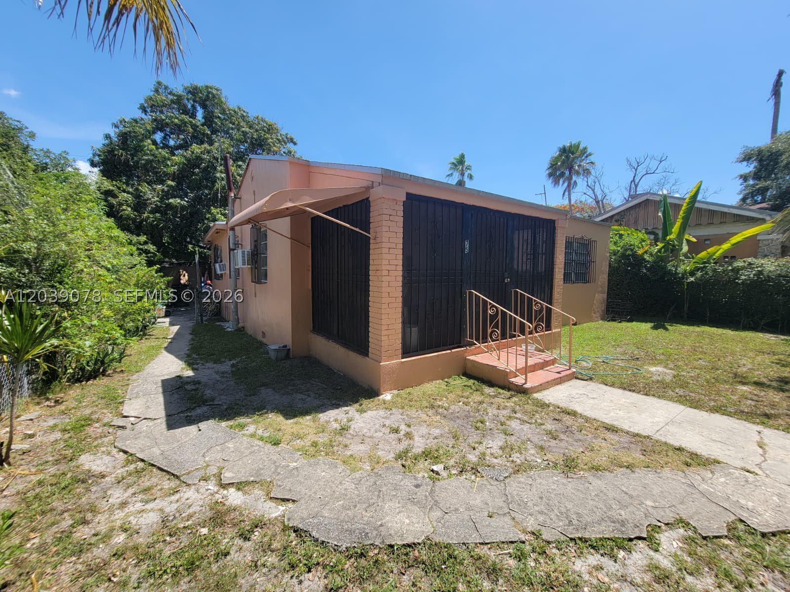 75 NE 49th St Miami, FL 33137